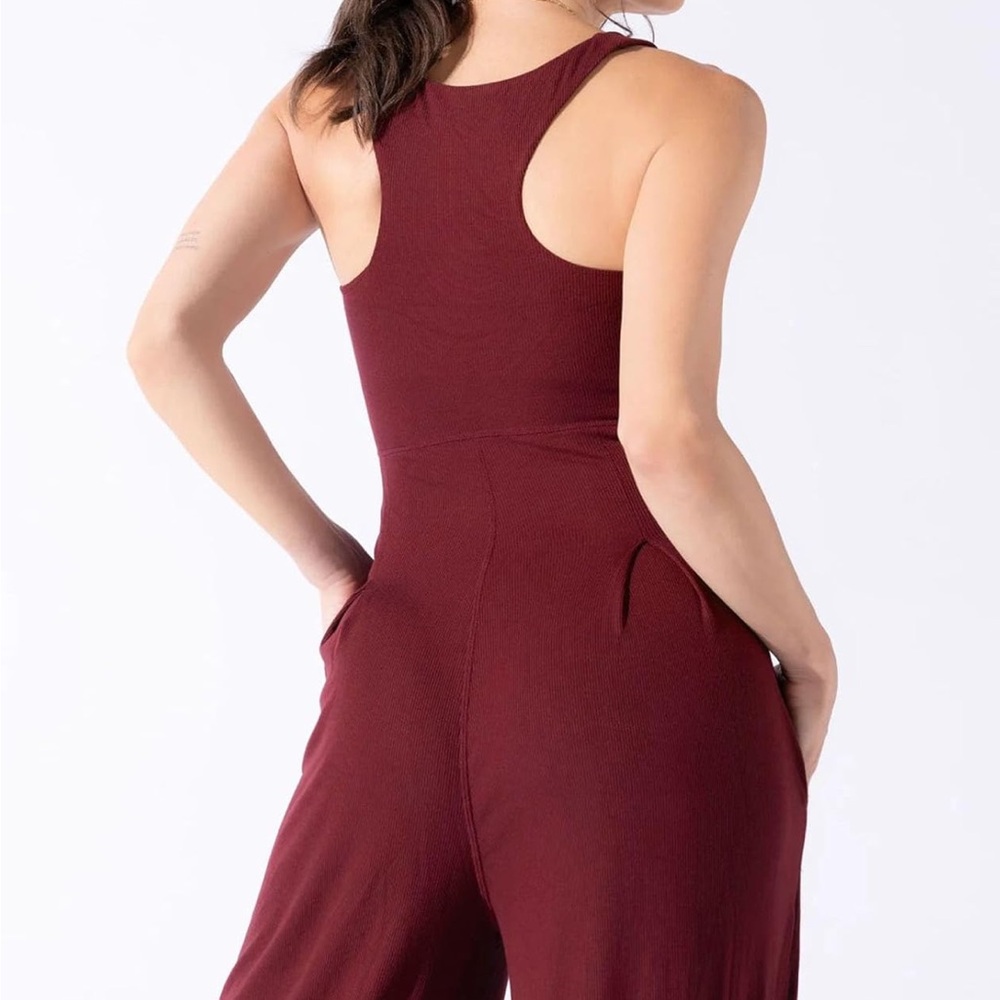 Ribbed Wide-Leg Square-Neck Jumpsuit in Burgundy - Picture 2 of 6